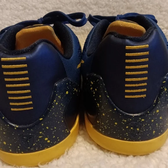 Kobe 9 EM 'Gym Blue' SKU: 646701 474 Colorway: Gym Blue/University Gold/… - Picture 4 of 12